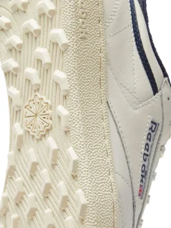 Reebok Club C Golf Shoes - Chalk/Vintage Chalk/Vector Navy