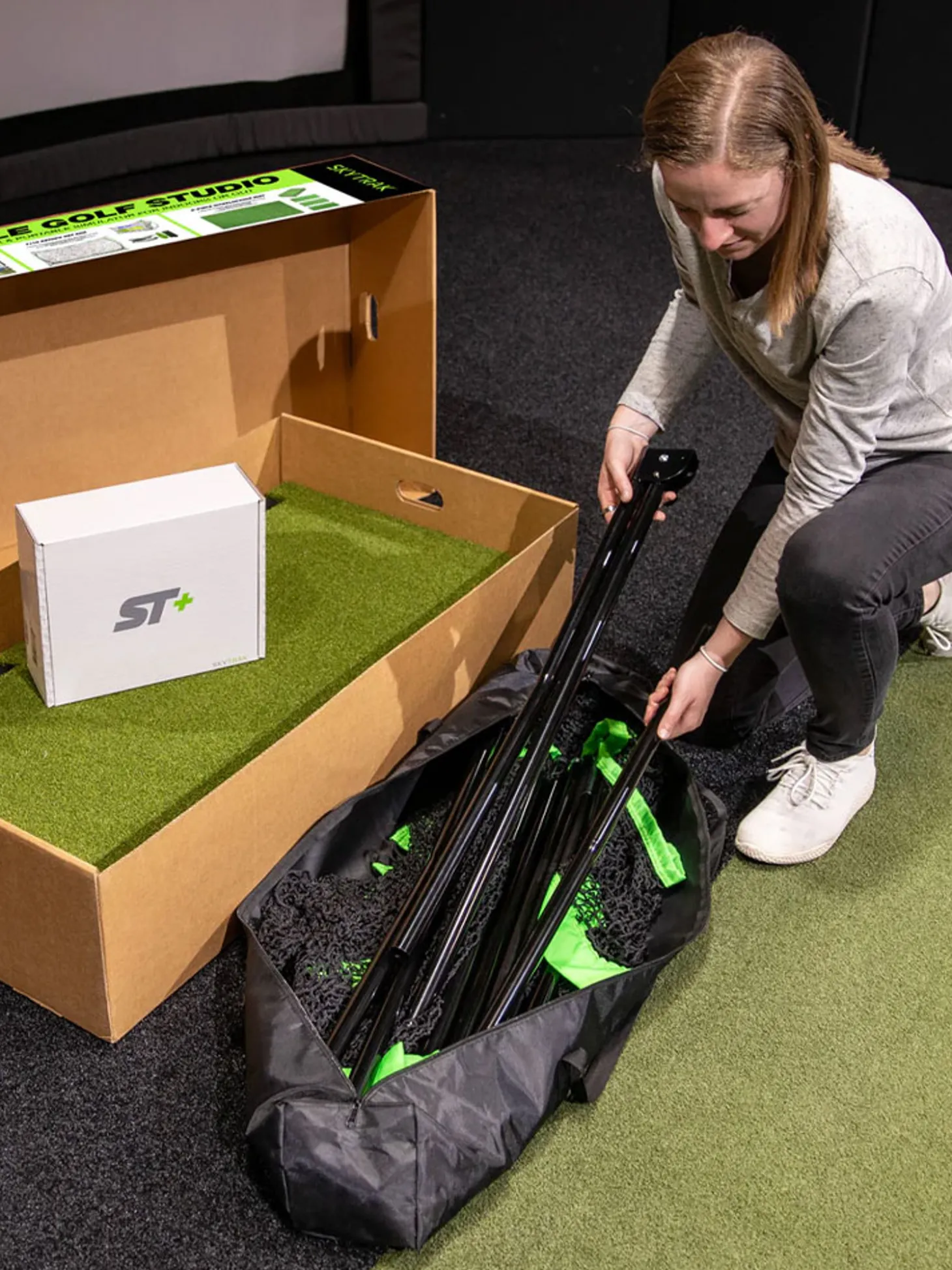 Skytrak+ Portable Golf Sim Studio